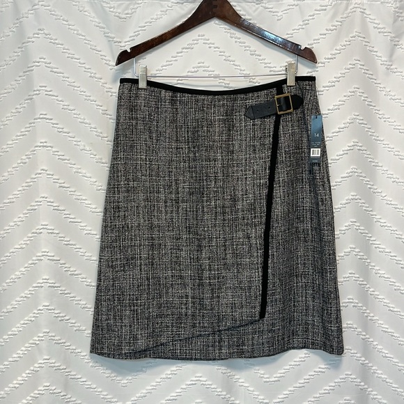 NIC+ZOE Dresses & Skirts - Nic+Zoe skirt